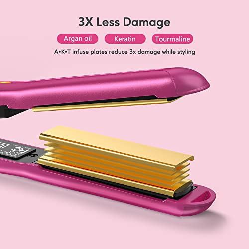 Pink mini flat iron for bangs — photo 5