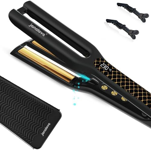 Titanium flat iron with silicone mat