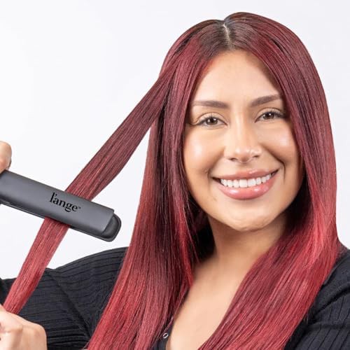 Black titanium flat iron with infrared heat — photo 5